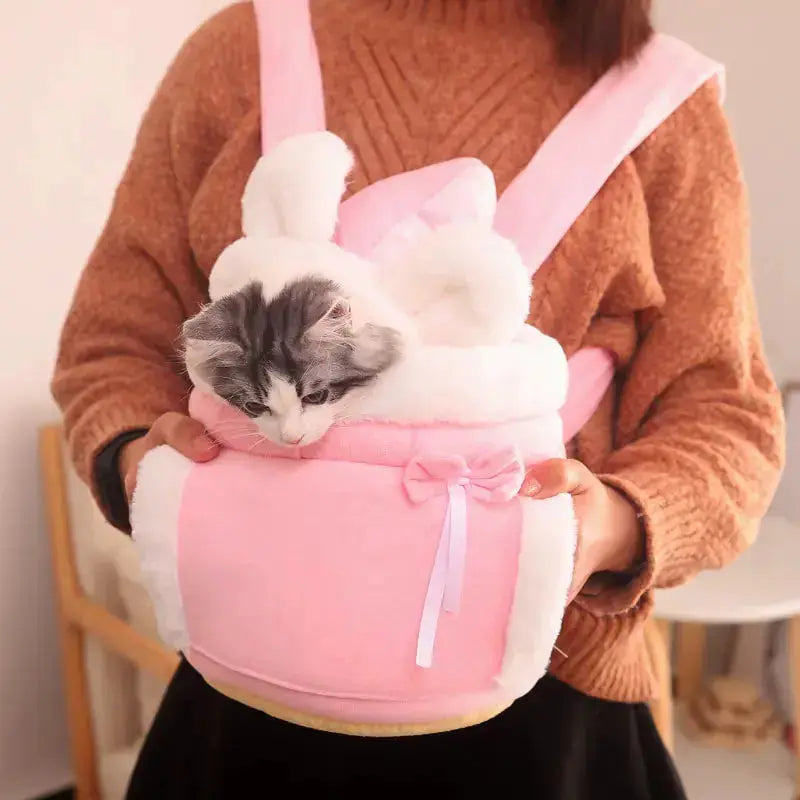 Pet Carrier Bag - Comfortable and Insulated Travel Solution for Pets