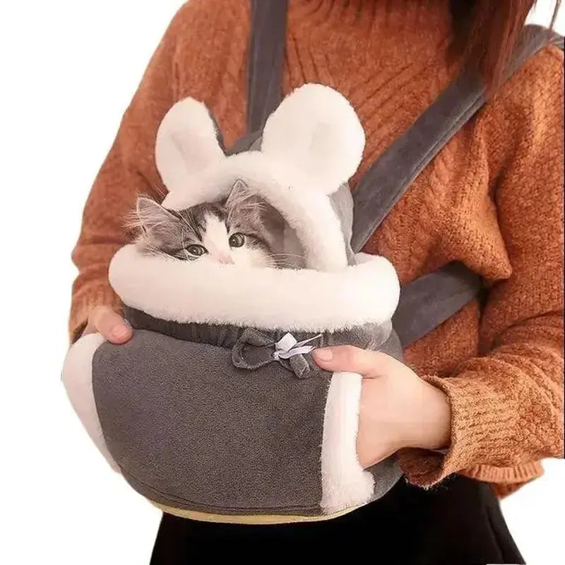 Pet Carrier Bag - Comfortable and Insulated Travel Solution for Pets